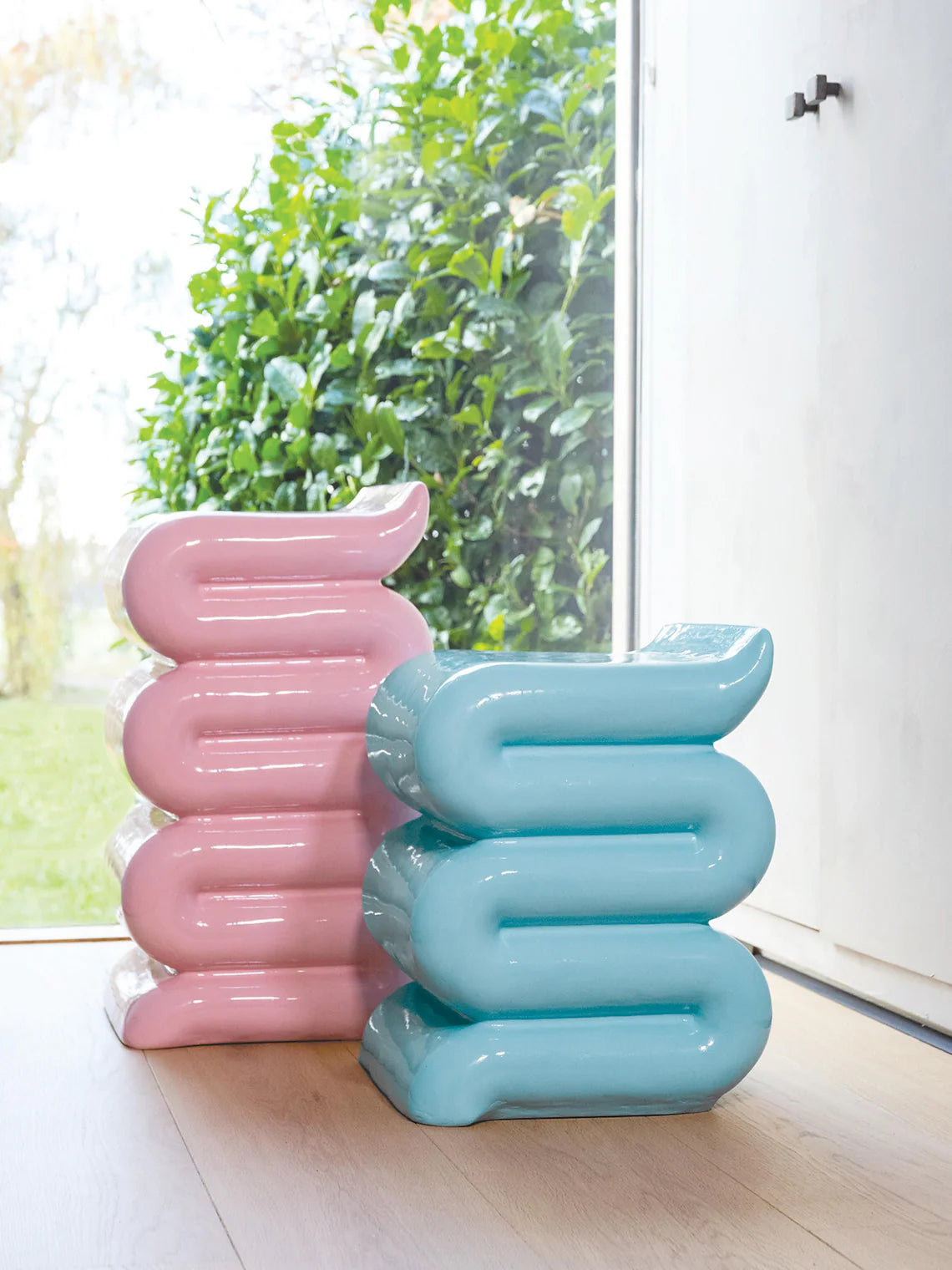 WHIP SIDE TABLE